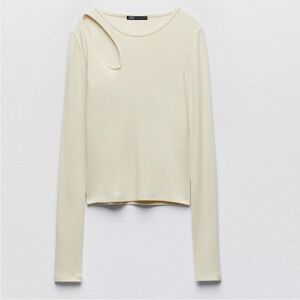 Zara Long Sleeve  Cutout Shoulder Tee Winter White